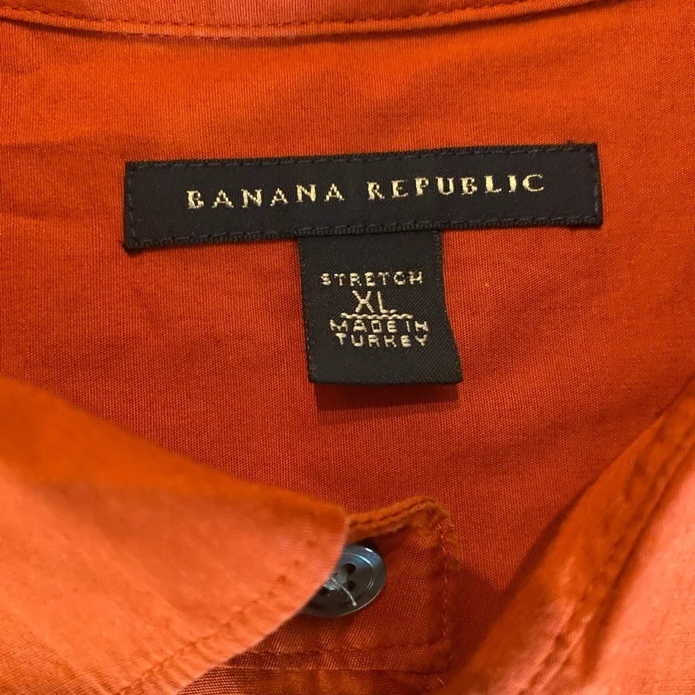 Banana Republic Men's Vibrant Orange Button Down Shirt